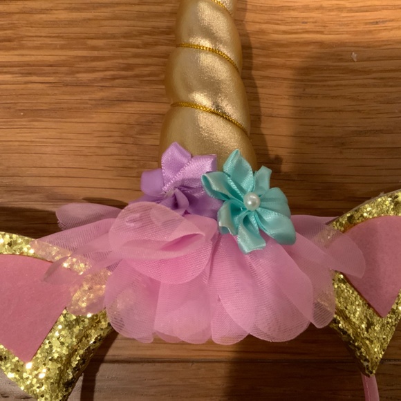 Spirit Halloween Unicorn Costume with Headband w/ Flowers - Picture 2 of 9